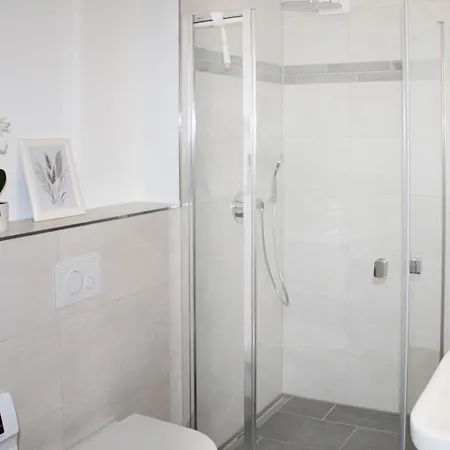 Flussblick Am Toepferberg 2 * Bad Schwartau