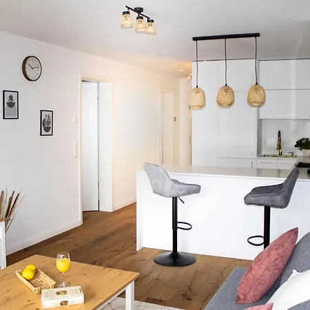 Flussblick Am Toepferberg 2 * Bad Schwartau